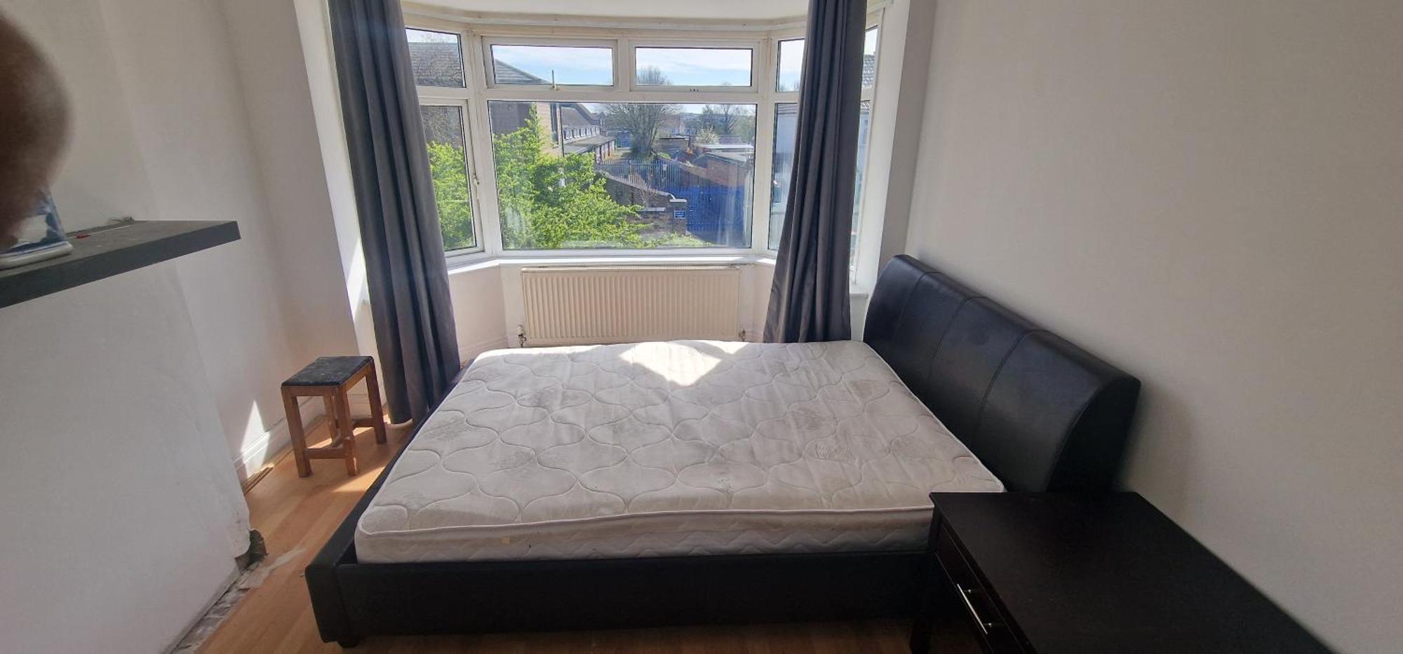 Ritz Place 3 Northolt  Εξωτερικό φωτογραφία