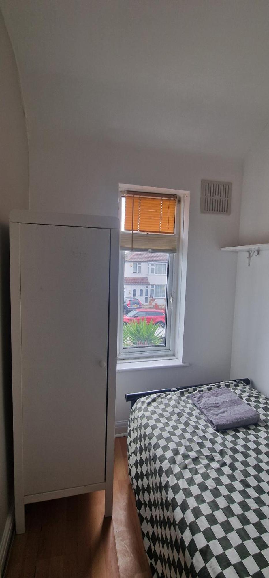 Ritz Place 3 Northolt  Δωμάτιο φωτογραφία