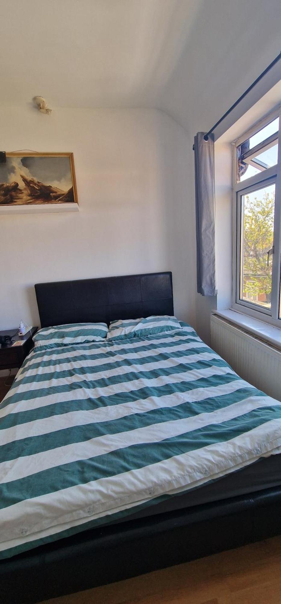 Ritz Place 3 Northolt  Δωμάτιο φωτογραφία